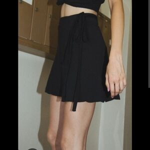 Brandy Melville Black Wrap Side Tie Skirt